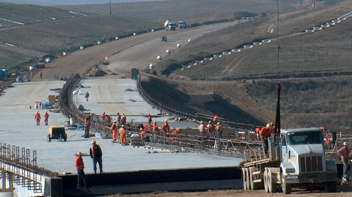 Lucrările la Autostrada Transilvania continuă spre vest