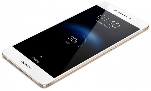 Oppo r7s, model produs de chinezi