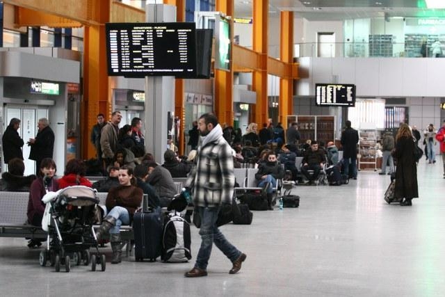 sosiri aeroport cluj