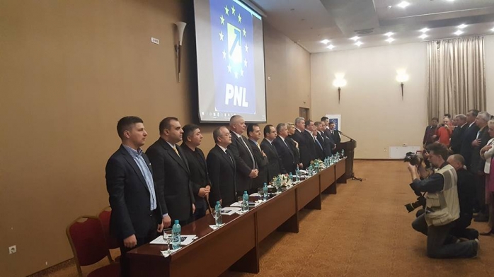 Alegeri fără surprize la PNL Cluj: Daniel Buda a candidat singur şi a câştigat un nou mandat la şefia organizaţiei judeţene.  Sursa foto Mihaela Suciu