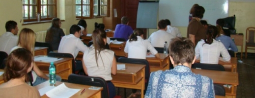 Ministerul Educației ar putea schimba structura anului școlar viitor