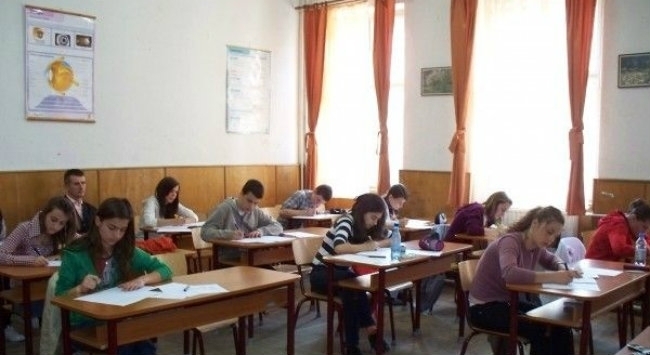 UNICEF recomandă României să ia în calcul posibilitatea suspendării evaluării pentru clasa a VIII-a