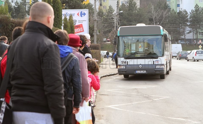 Cum vor circula mijloacele de transport în minivacanţa de Ruslaii