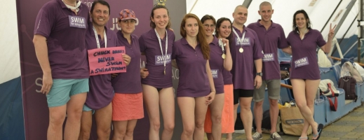 Neurologul clujean Bogdan Florea a înotat la Swimathon Mureș pentru pacienții cu epilepsie 