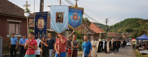 Continuă Pelerinajul greco-catolic la Nicula