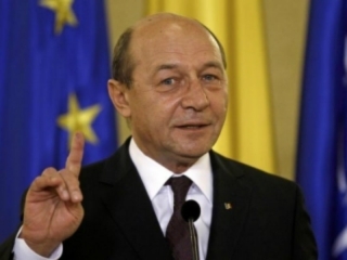 BĂSESCU: ”Pentru EMIL BOC bag mâna în FOC”