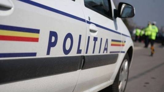 Aproximativ 200 de amenzi date de poliţişti în două zile, în urma unor controale în gări şi în trenuri  sursa foto news.ro