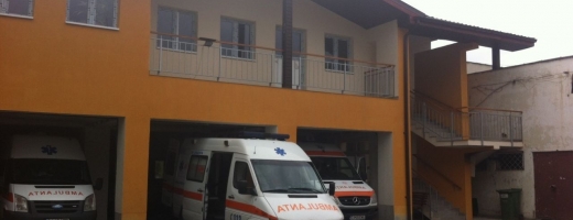 Angajaţii Serviciului de Ambulanţă Dej se vor afla joi în grevă 