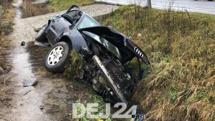 O familie a ajuns la spitalul din Dej, în urma unui accident în Mănășturel   sursa foto dej24       