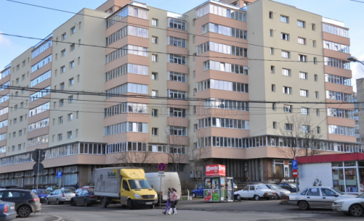 Apartamentele se ieftinesc ca efect al instabilităţii cursului şi creşterii ROBOR