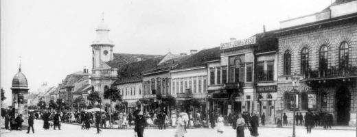 Zi de targ in centrul Clujului. Strada de Mijloc, astazi Bulevardul Eroilor