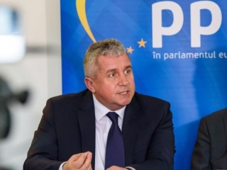 Daniel Buda, eurodeputat PNL (PPE)