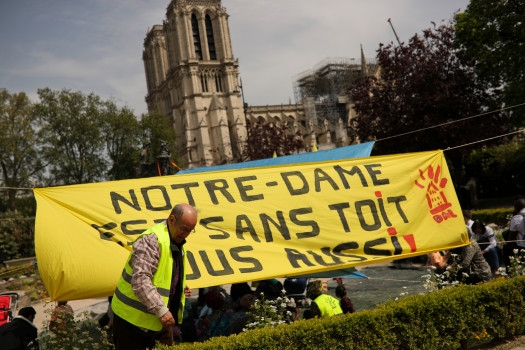 sursă foto: Boston Herald, Notre-Dame