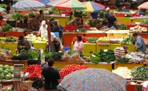 Cum s-au scumpit prețurile producătorilor clujeni la Agro Transilvania în 5 ani?