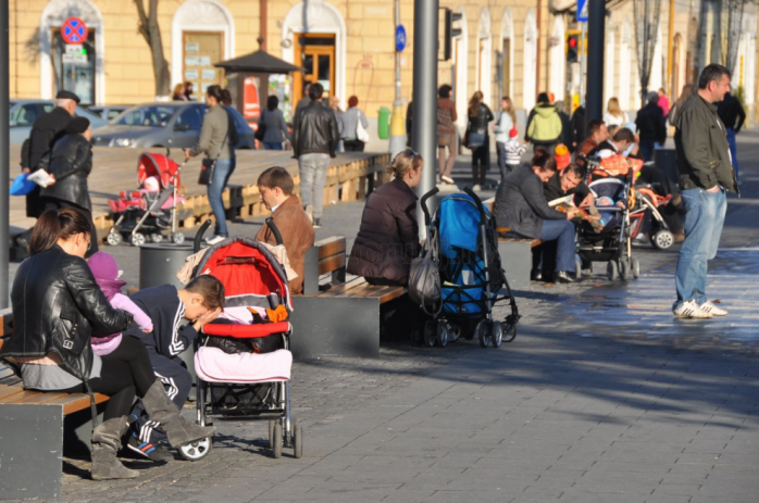 Salarii mai mari și mai puțini șomeri, dar numărul turiștilor a scăzut drastic în județul Cluj