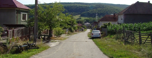 Rezolvă Consiliul Județean Cluj problemele cu apa întâmpinate de sătenii din Popești și Corușu?, sursă foto: Wikipedia Popești