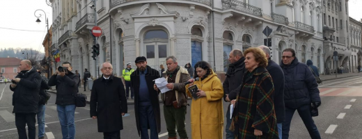 Revoluționarul Călin Nemeș, omagiat în locul în care a ieșit cu pieptul gol în fața armatei, sursă foto: Bianca Tămaș/ monitorulcj.ro