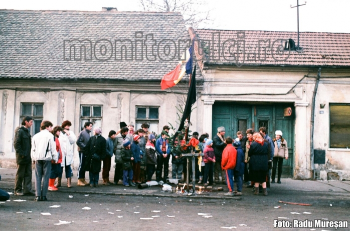 Revoluție 1989