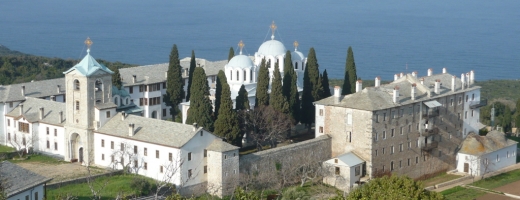 Priorități! Medicii luptă cu boala fără măști, Guvernul cheltuie 1 mil. € pentru un schit la Athos, sursă foto: basilica.ro