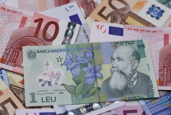 ANALIZĂ. Euro stagnează la 4,83 lei