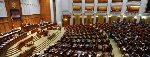 Limba maghiară ar putea deveni limbă obligatorie în Ardeal. Legea a fost aprobată tacit de Senat.