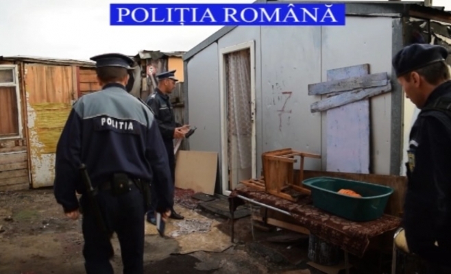 SCANDAL la Pata Rât. Un bărbat și-a înfipt un cuțit în umăr