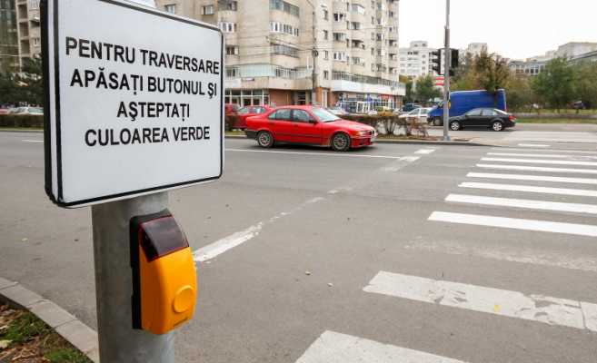 Semafoare noi pe mai multe străzi din Cluj. VEZI LISTA