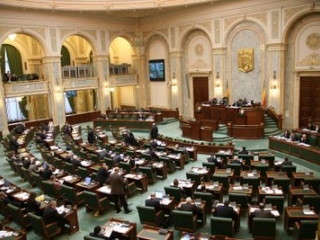 Proiectul privind starea de alertă a fost votat de senat, cu mai multe modificări aduse de PSD