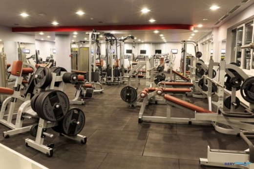 Aparate sala de fitness