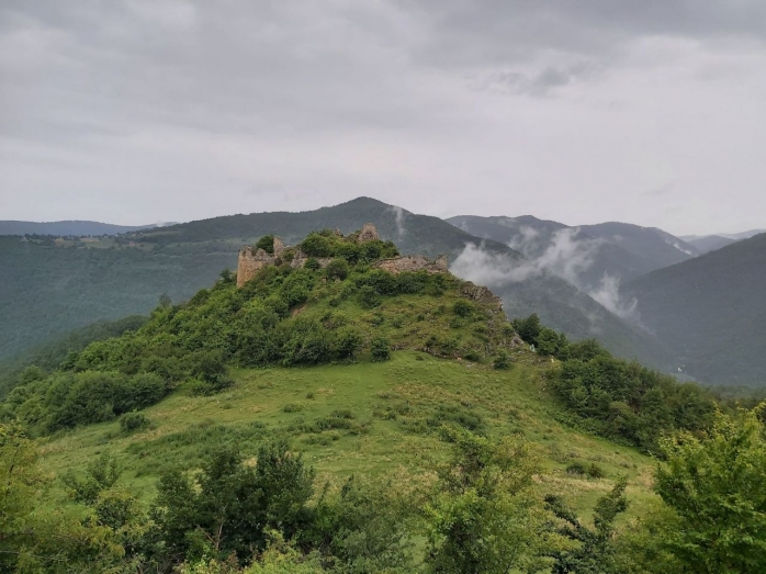 Cetatea Liteni, nestemata Țării Călatei / foto: Raymond FÜSTÖS