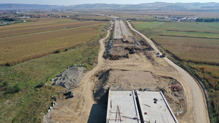 Pe Autostrada Sebeș-Turda, lotul 2, se demolează lucrările executate anii trecuți! A10 ar fi trebuit să fie gata în noiembrie - VIDEO