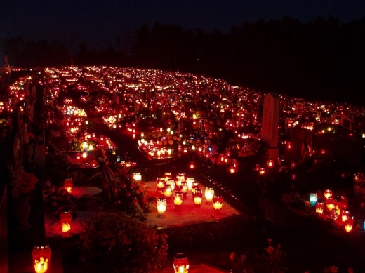 Luminația se va desfășura în condiții speciale din cauza pandemiei. Ce reguli trebuie să respecte clujenii