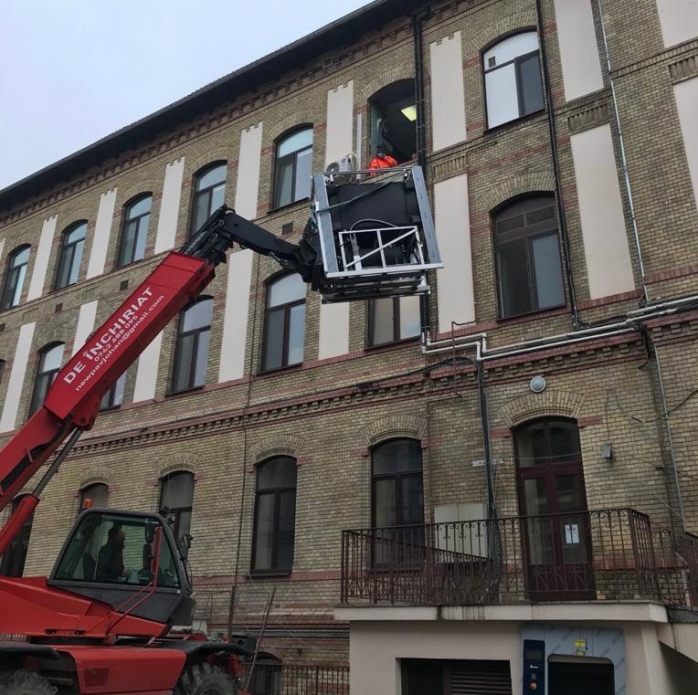 Sterilizator cu abur, donat unei secții a Spitalului Județean Cluj. FOTO