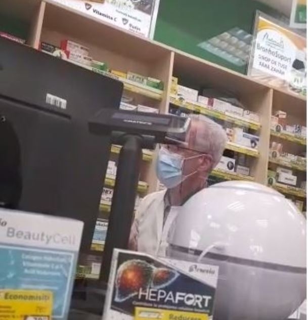 Un farmacist din Gherla refuză să dea insulină, chiar dacă există pe stoc! VIDEO