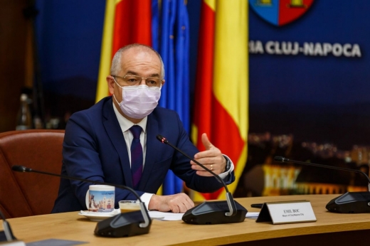 Emil Boc, sătul de virus: „Să revenim cu o parte din spitalele COVID-19. Oamenii au și alte boli”