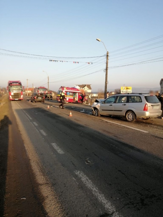 ACCIDENT grav între Dej și Beclean! Traficul a fost deviat