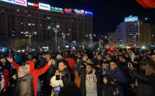 Val de proteste în țară împotriva noilor restricții! Românii cer demisia Guvernului. VIDEO/FOTO