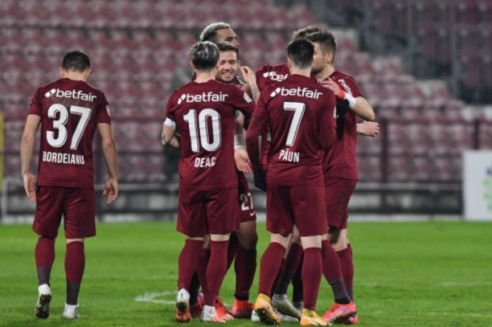 Probleme mari în Gruia! Iordănescu nu se poate baza pe 5 jucători importanți la CFR Cluj - FCSB în Supercupa României