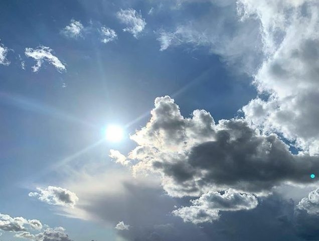 Prognoza METEO pentru următoarele două săptămâni. Temperaturile vor fi SCHIMBĂTOARE, variind de la 25°C la 2°C