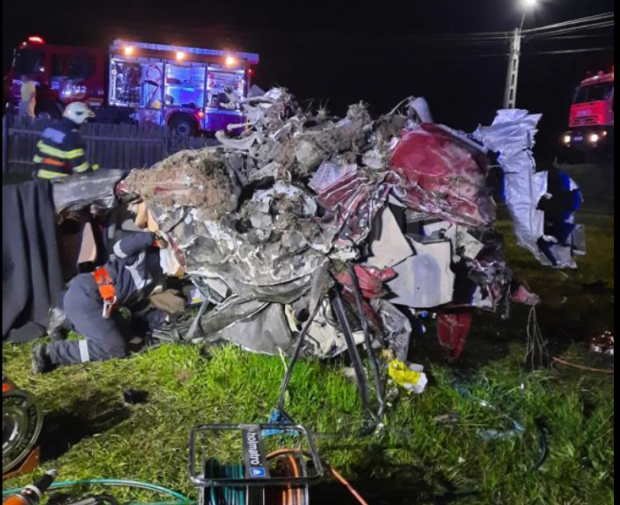 Accident GRAV la Pasul Tihuța, cu trei tineri morți. Doi dintre ei erau din Cluj-Napoca. FOTO