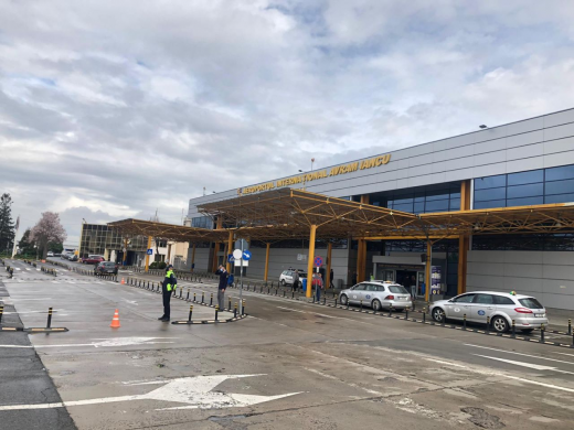 Test FALS PCR, prezentat în aeroportul din Cluj-Napoca. Cum au procedat autoritățile?