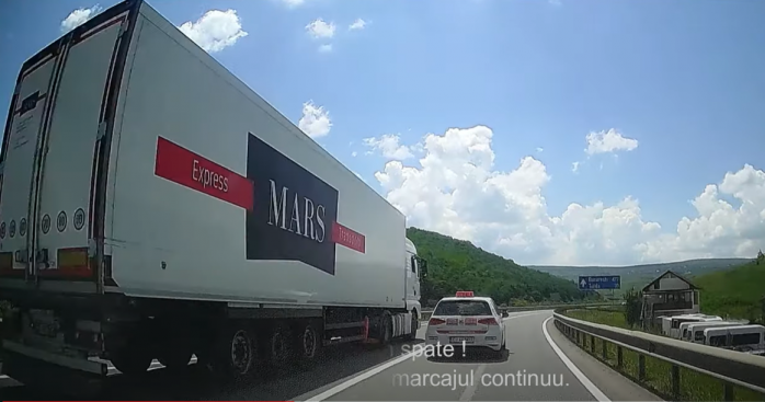 VIDEO. Șofer de TIR, ca la raliu pe centura Apahida-Vâlcele. Depășire EXTREMĂ peste marcaj continuu