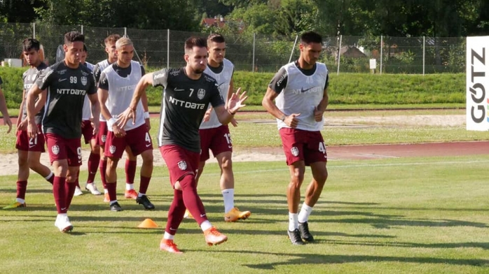 CFR Cluj a pierdut primul meci cu Şumudică pe bancă! Akademia Puskas a învins campioana