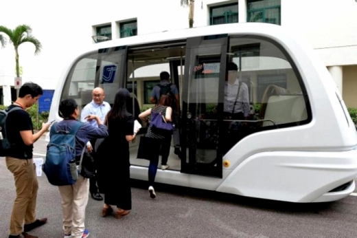 Francezii se „bat” pentru a aduce autobuze autonome la Cluj. Firme din Toulouse și Lyon, înscrise la licitație.