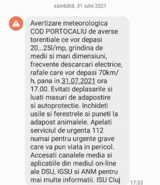 Avertizare RO-ALERT în mai multe localități din Cluj! Copaci doborâți drum