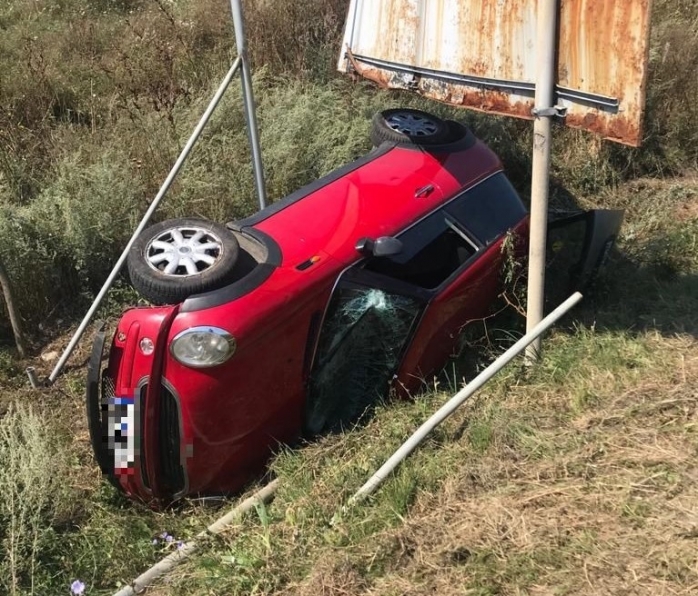 Accident la intrarea în Apahida. O femeie a fost transportată la spital