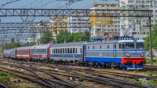 Mai multe vagoane pentru trenurile care pleacă spre litoral