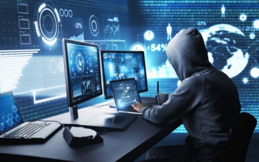 Noi metode de țepe online! Cum sunt păcăliți români pe internet de hackeri