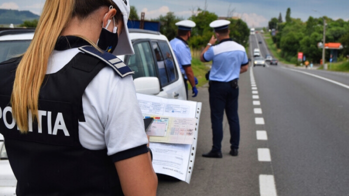 Un clujean care a fost prins FĂRĂ PERMIS de conducere, a scăpat doar cu un AVERTISMENT