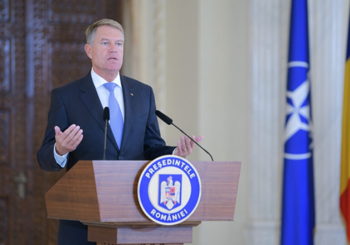 Iohannis anunță că se vor impune restricții mai SEVERE. Certificatul Verde ar putea fi adoptat în regim de urgență